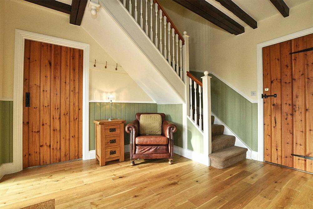 Goldfinch Villa Lucker ภายนอก รูปภาพ