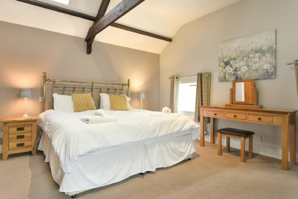Goldfinch Villa Lucker ภายนอก รูปภาพ